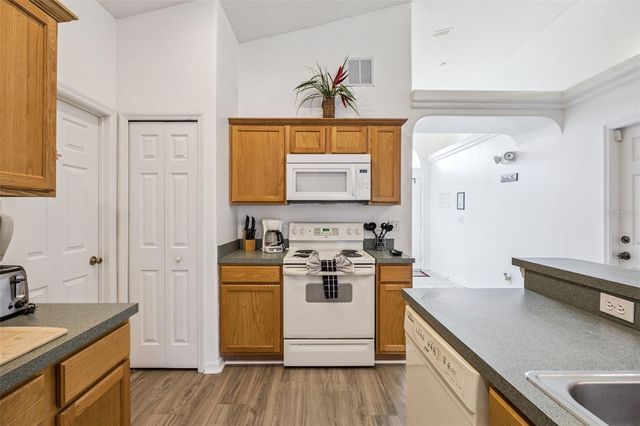 16649 ROLLING GREEN DRIVE, Clermont, FL 34714