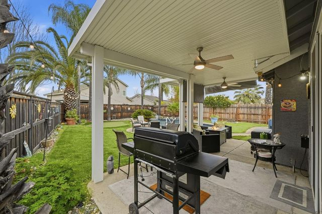 952 Mallard Ct, Lincoln, CA 95648