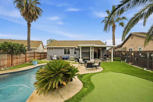 952 Mallard Ct, Lincoln, CA 95648