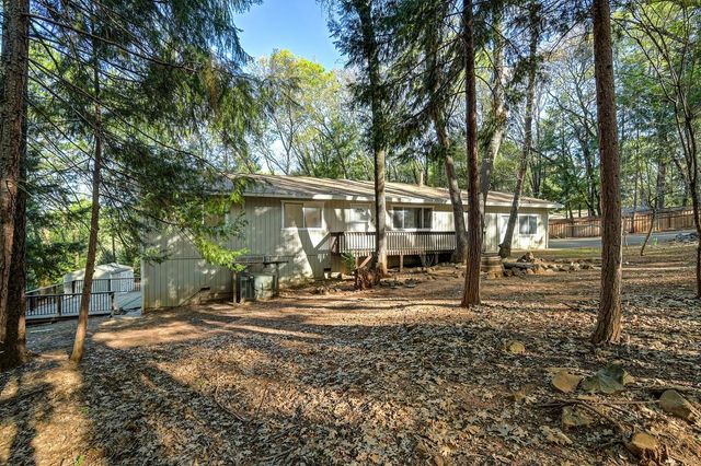 1033 R And R Pl, Colfax, CA 95713