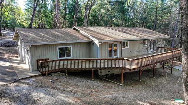 1033 R And R Pl, Colfax, CA 95713