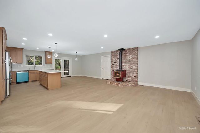 1033 R And R Pl, Colfax, CA 95713