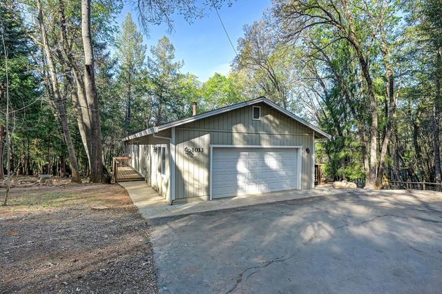 1033 R And R Pl, Colfax, CA 95713