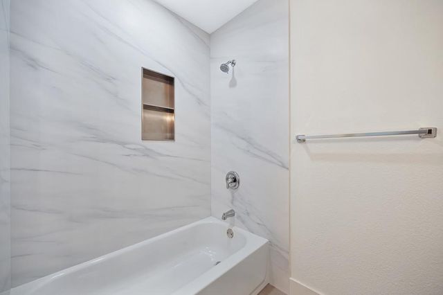 1033 R And R Pl, Colfax, CA 95713