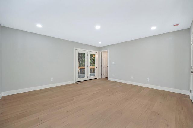 1033 R And R Pl, Colfax, CA 95713