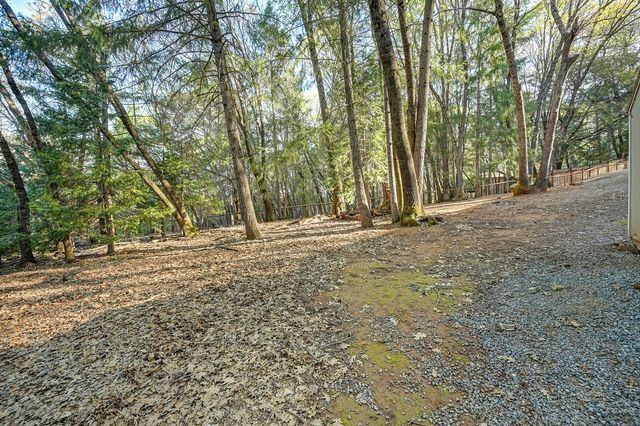 1033 R And R Pl, Colfax, CA 95713