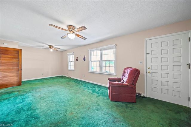 2318 Doul Mountain Road, Asheboro, NC 27205