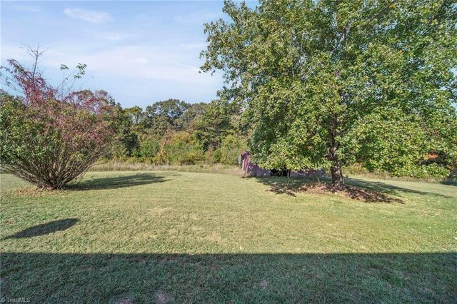 2318 Doul Mountain Road, Asheboro, NC 27205