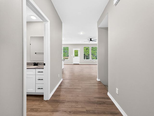 595 Bailiwick Drive, Rogersville, MO 65742