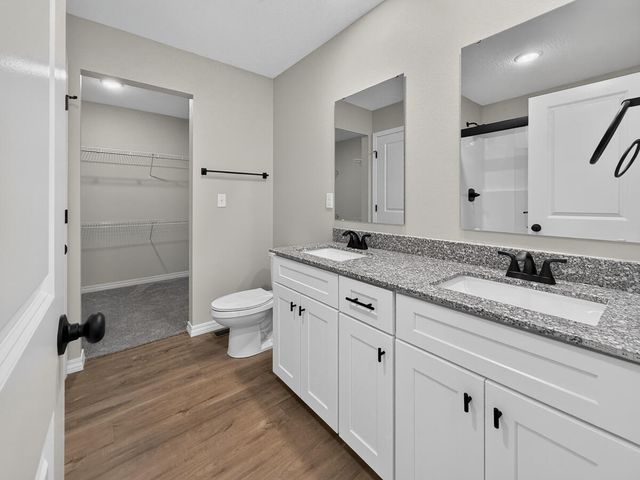 595 Bailiwick Drive, Rogersville, MO 65742