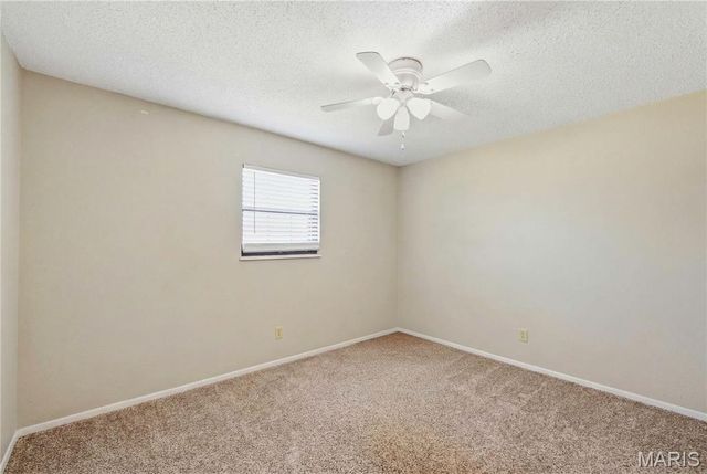 33 Fox Meadow Lane, Glen Carbon, IL 62034