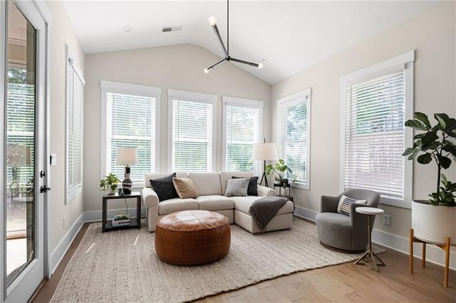 106 Summit View Court, Canton, GA 30114