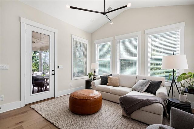 106 Summit View Court, Canton, GA 30114