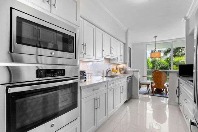 500 SE Mizner Boulevard A310, Boca Raton, FL 33432