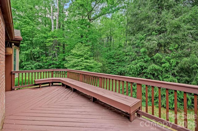 11 Grenadier Court, Candler, NC 28715