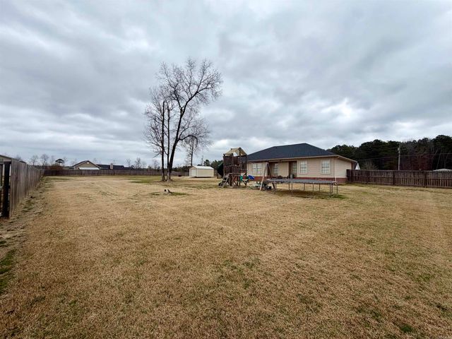 4151 Lonesome Oak Loop, Hensley, AR 72065