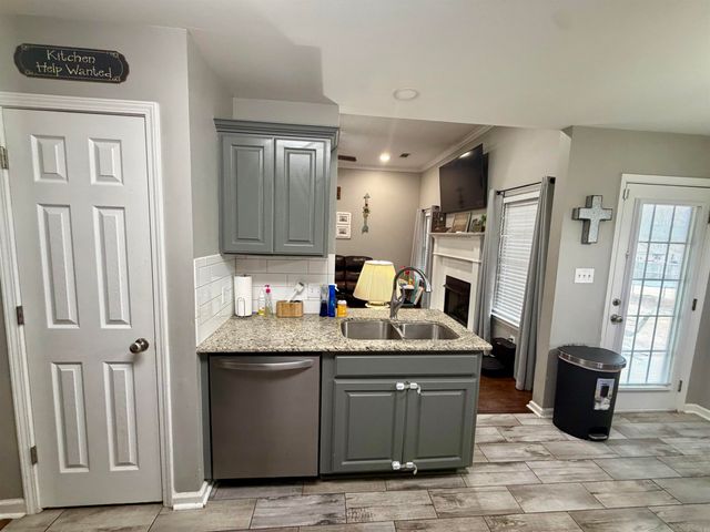 4151 Lonesome Oak Loop, Hensley, AR 72065