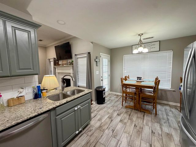 4151 Lonesome Oak Loop, Hensley, AR 72065