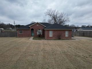 4151 Lonesome Oak Loop, Hensley, AR 72065