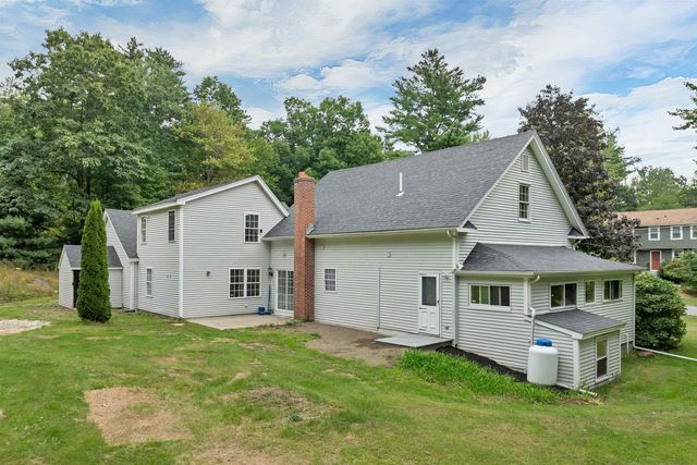 12 Kimball Road, Londonderry, NH 03053