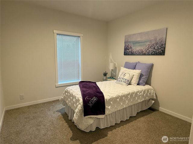 881 N Iris Avenue, Sequim, WA 98382