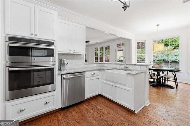 6005 Queens River Drive, Mableton, GA 30126