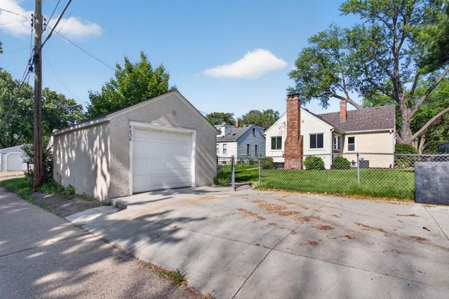 6636 Vincent Avenue S, Richfield, MN 55423