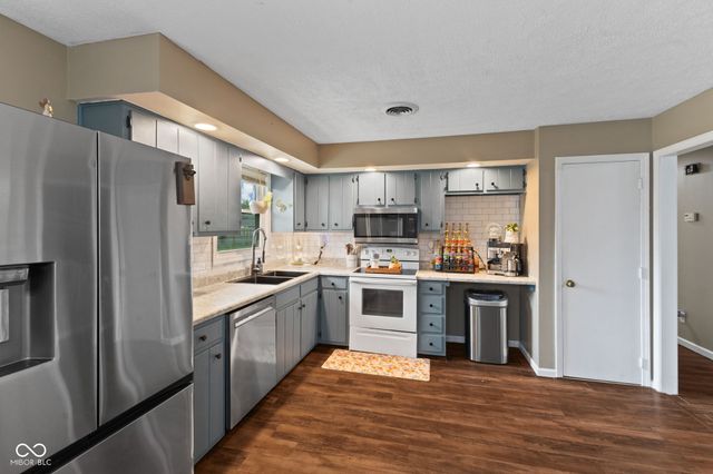 740 Linden Drive, Seymour, IN 47274
