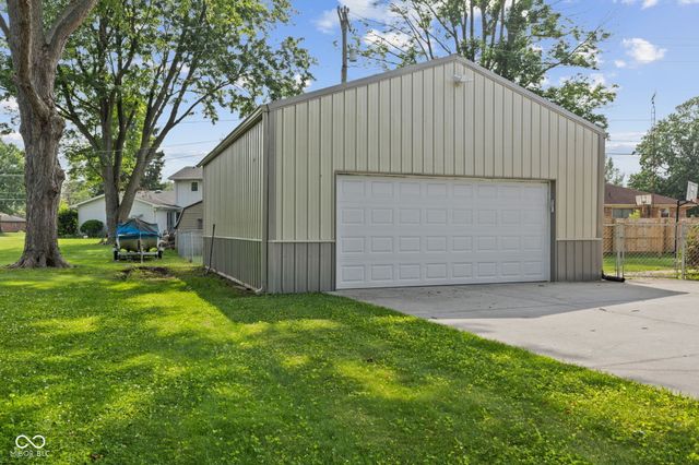 740 Linden Drive, Seymour, IN 47274