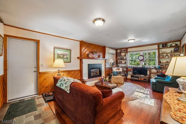 21 Long Ridge Rd, Parsippany-troy Hills Twp., NJ 07869