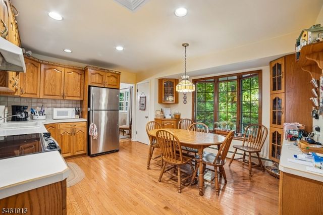 21 Long Ridge Rd, Parsippany-troy Hills Twp., NJ 07869
