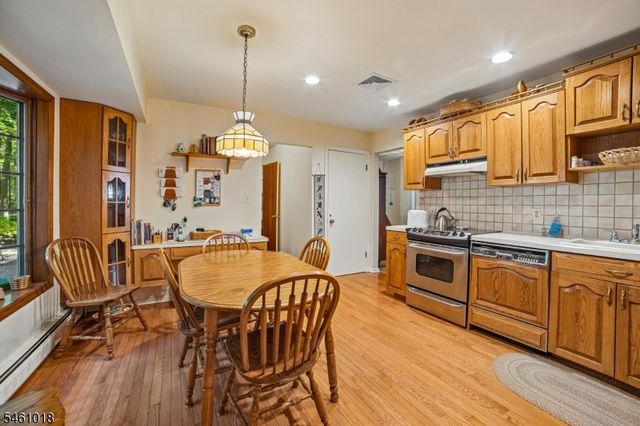 21 Long Ridge Rd, Parsippany-troy Hills Twp., NJ 07869