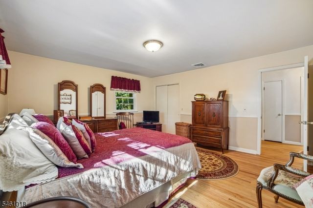21 Long Ridge Rd, Parsippany-troy Hills Twp., NJ 07869