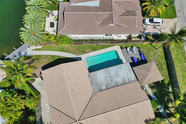 4100 Bayview Dr, Fort Lauderdale, FL 33308