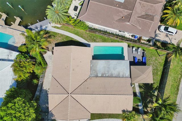 4100 Bayview Dr, Fort Lauderdale, FL 33308