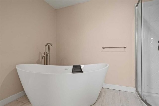 52 Forest Park, Fitchburg, MA 01420