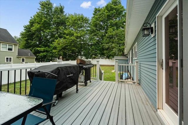 52 Forest Park, Fitchburg, MA 01420