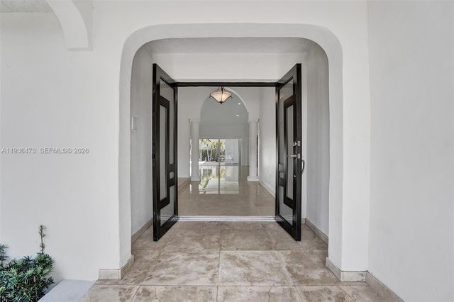 13015 Biscayne Island Ter 0, North Miami, FL 33181