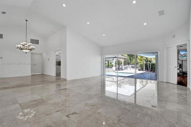 13015 Biscayne Island Ter 0, North Miami, FL 33181