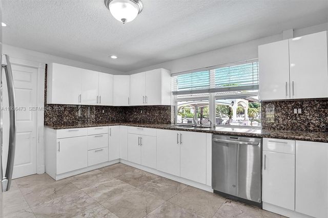 13015 Biscayne Island Ter 0, North Miami, FL 33181