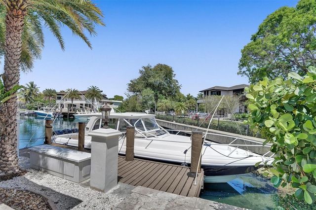 13015 Biscayne Island Ter 0, North Miami, FL 33181