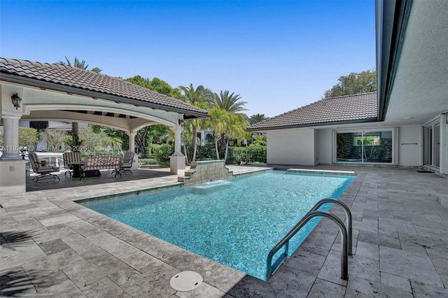 13015 Biscayne Island Ter 0, North Miami, FL 33181