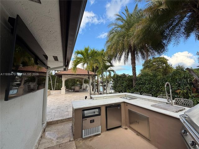 13015 Biscayne Island Ter 0, North Miami, FL 33181