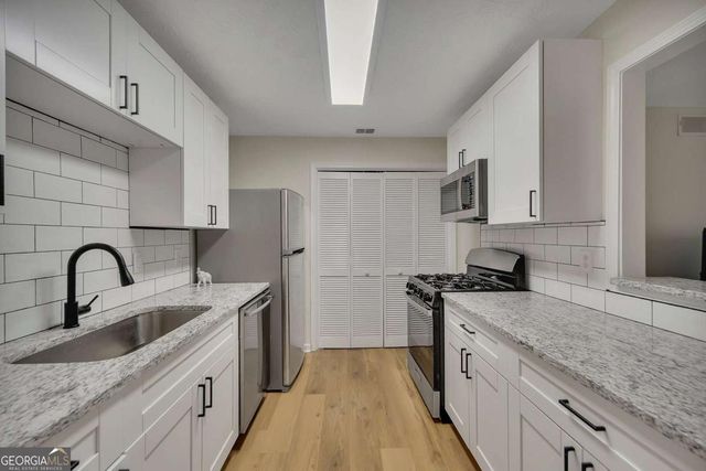 1807 Country Park Drive SE, Smyrna, GA 30080