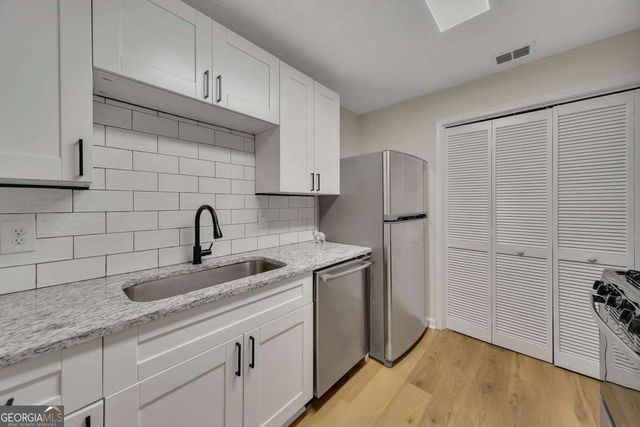 1807 Country Park Drive SE, Smyrna, GA 30080