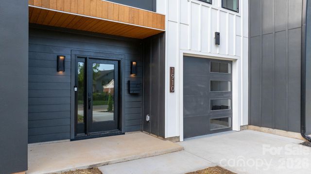 1910 Grier Avenue, Charlotte, NC 28216