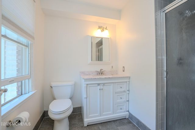 46 Lynn Court, North Brunswick, NJ 08902
