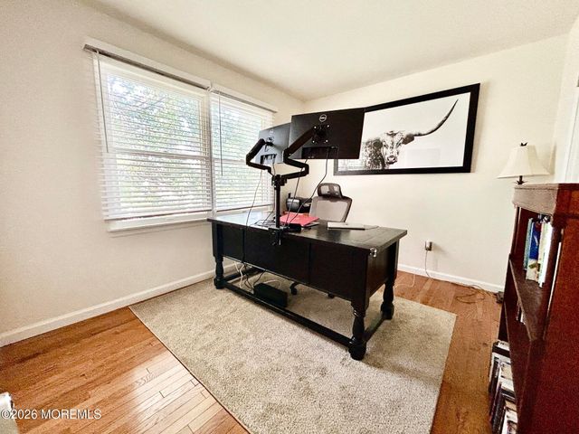 46 Lynn Court, North Brunswick, NJ 08902