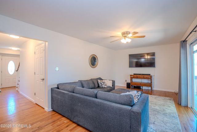 46 Lynn Court, North Brunswick, NJ 08902