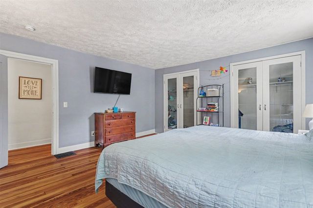 620 W Mansion Street, Marshall, MI 49068
